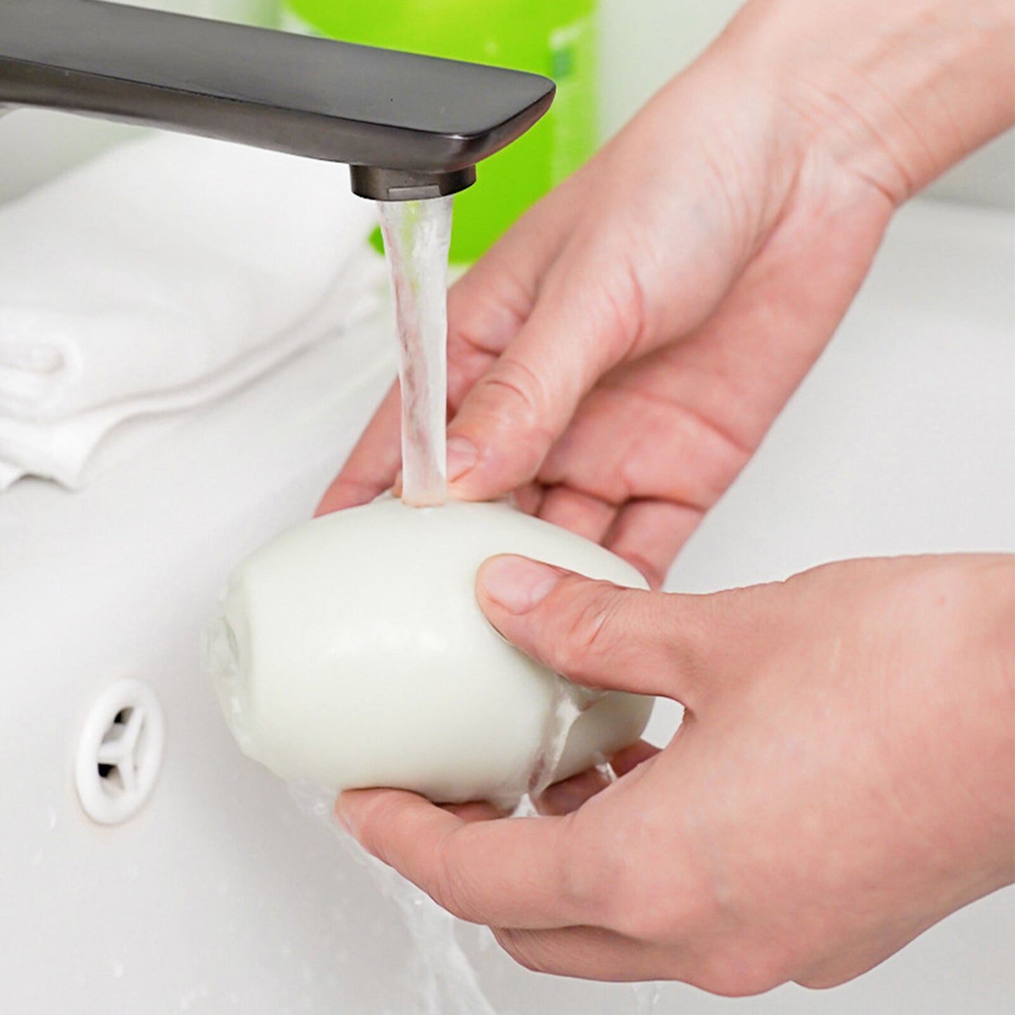 Sheddless Reusable Roller